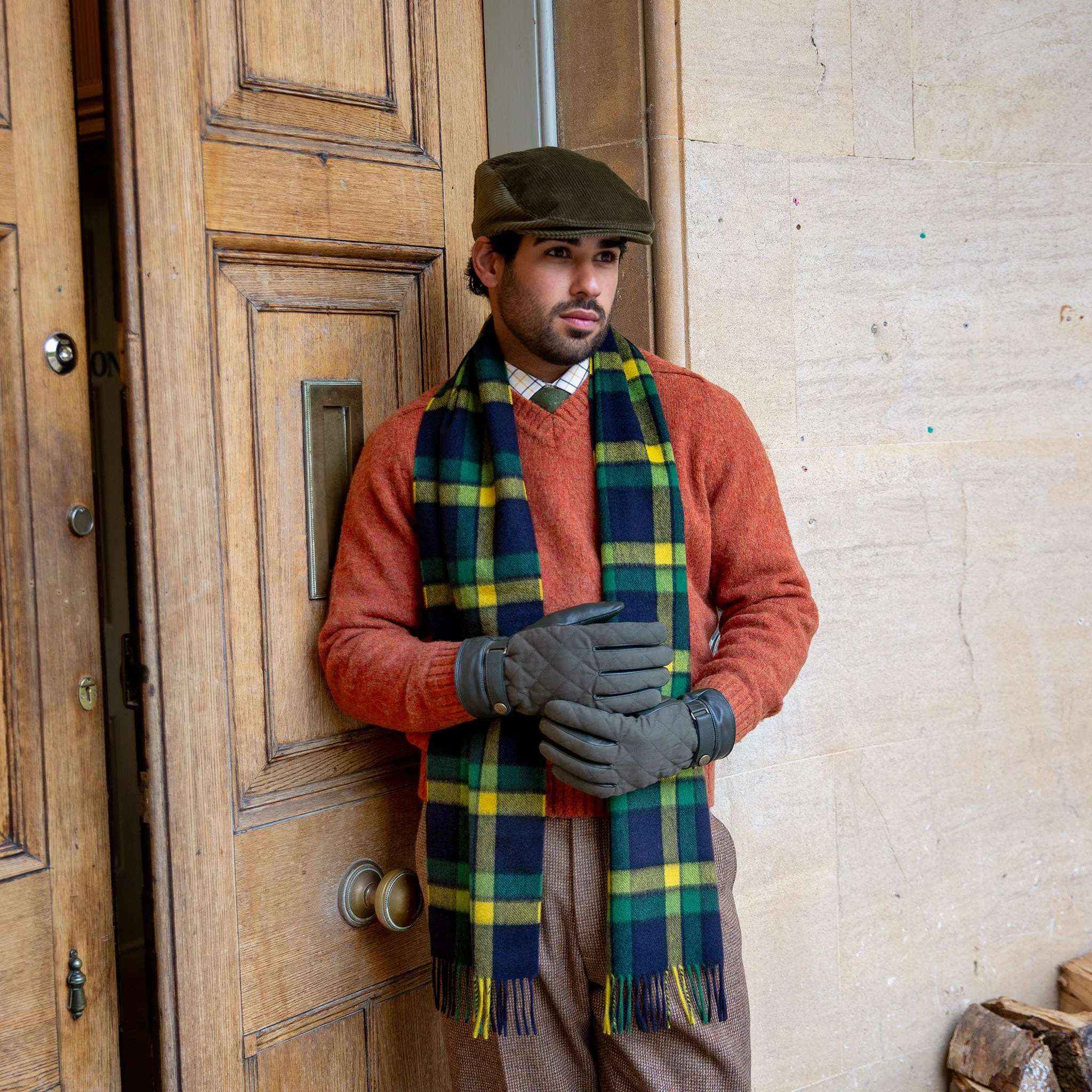 Heritage Bold Check Cashmere Scarf with Tassels and Gift Box