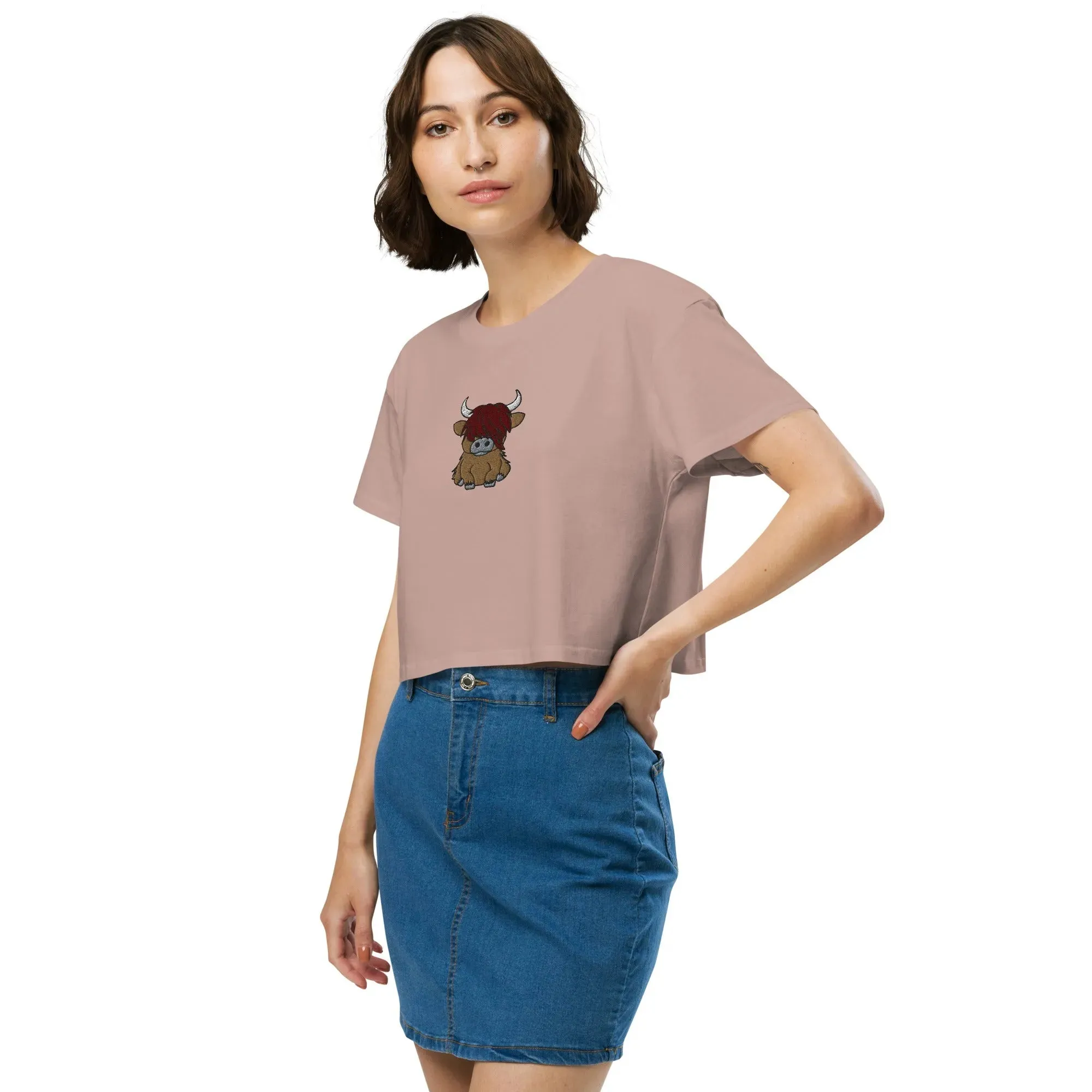 Scottish Highland Cow Embroidered Cropped T-Shirt