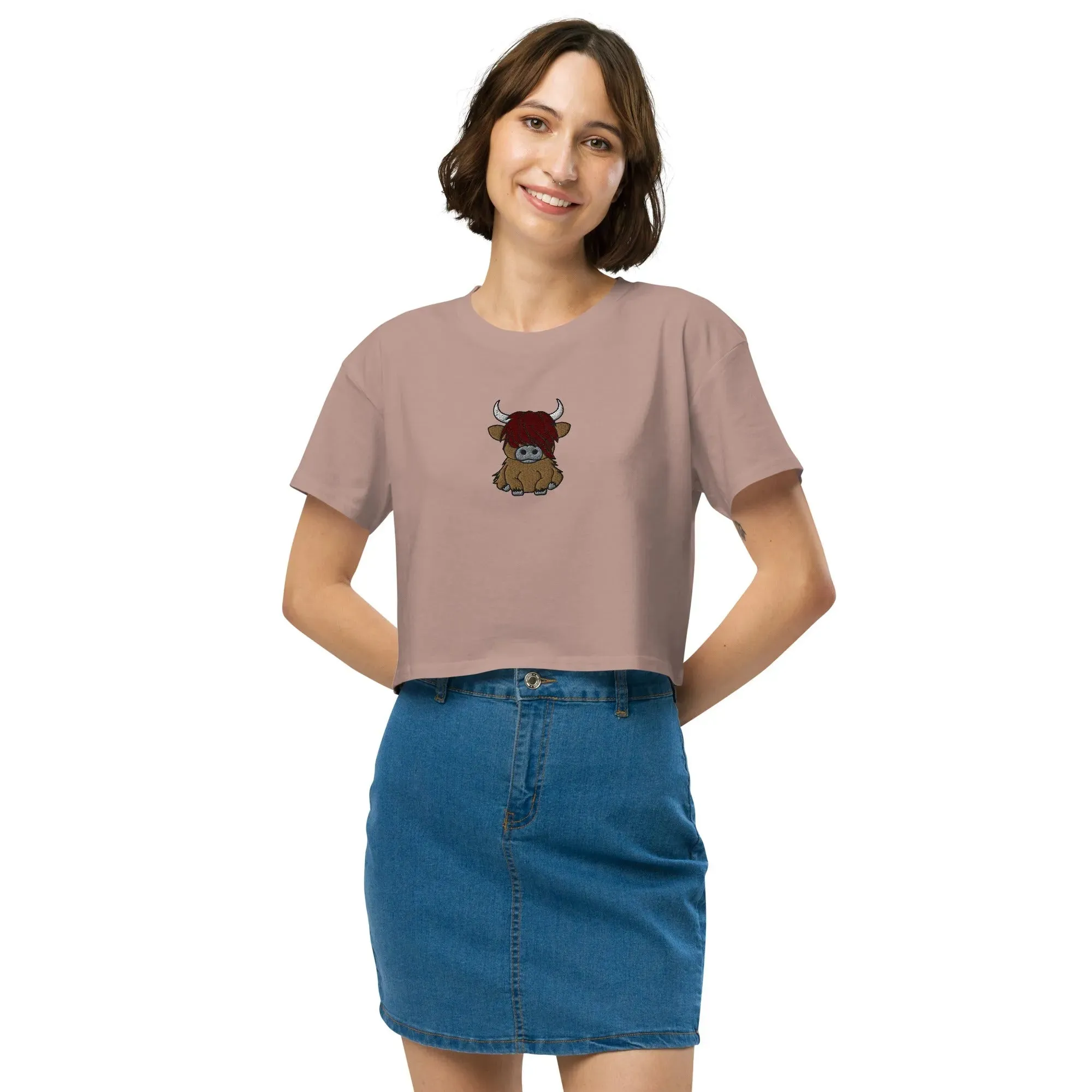 Scottish Highland Cow Embroidered Cropped T-Shirt